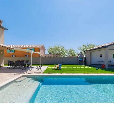 Villa Edi-Heated Pool & E-Bike Шишан Екстер'єр фото